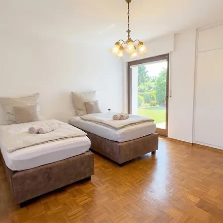 Charmante Mit Grossem Balkon Zum Wohlfuehlen 150 Qm Herford