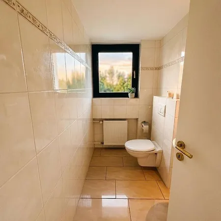 Charmante Mit Grossem Balkon Zum Wohlfuehlen 150 Qm Herford