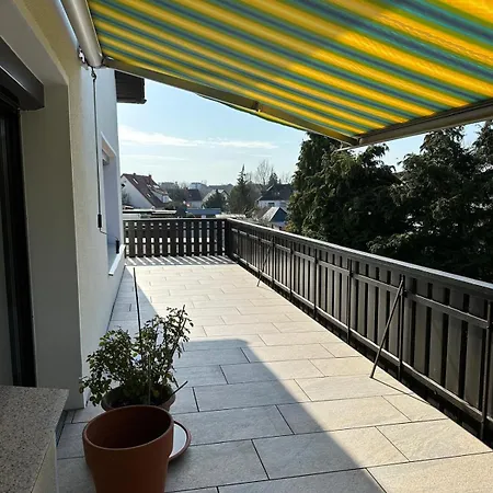 Charmante Mit Grossem Balkon Zum Wohlfuehlen 150 Qm